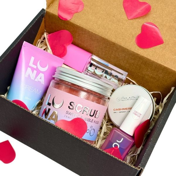 Набір у подарунковому пакуванні Care&Love Box: скраб, крем для рук, олійка, спа-свічка, вітамінний комплекс для нігтів PB01 фото