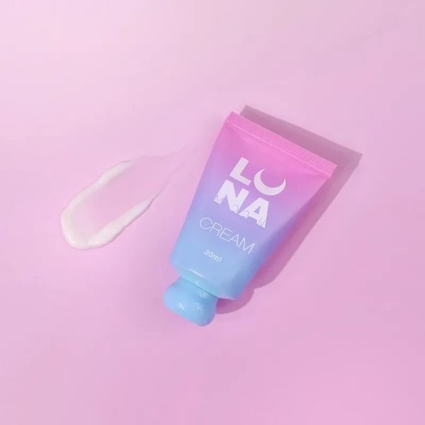 Крем для рук LUNAmoon зволожуючий з ароматом полуниці з вершками Hand Cream Strawberry Dessert, 30 мл LMC01 фото